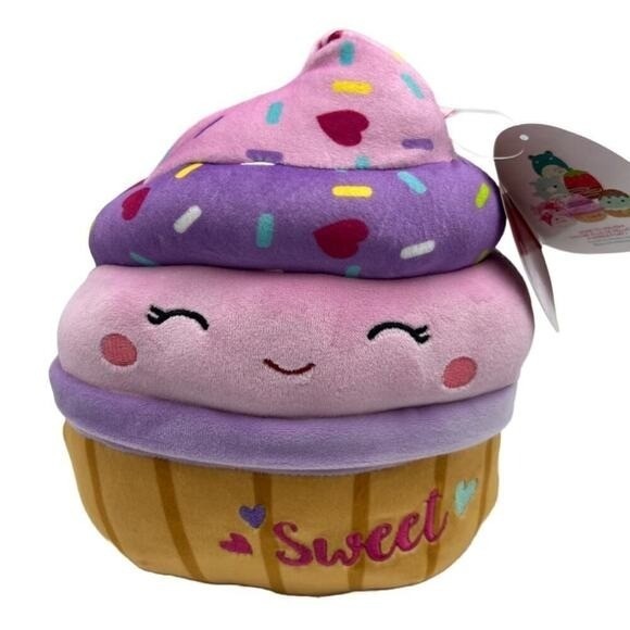 Squishmallows Other - Squishmallows 8"Kimmie Cupcake Plush Toy Lavender Pink Sweet Heart Sprinkle NEW